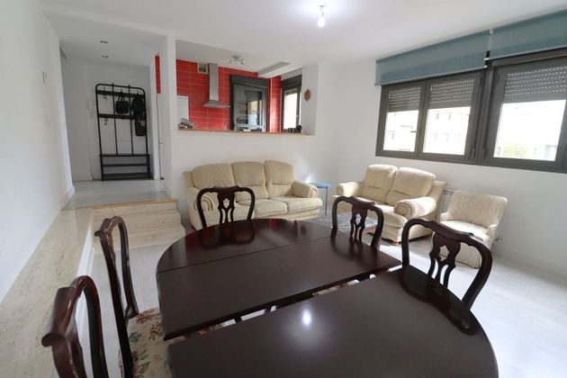 Foto 2 de Pis en venda a Zabalgana - Ariznabarra de 3 habitacions amb terrassa i garatge
