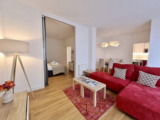 Foto 1 de Piso en venta en Centro - San Sebastián-Donostia de 2 habitaciones con terraza y ascensor
