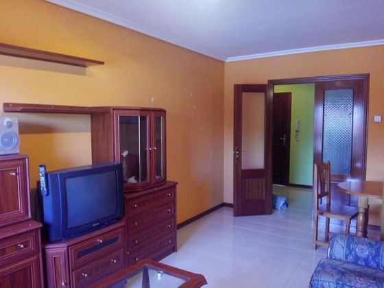Foto 2 de Piso en venta en Corvera de Toranzo de 3 habitaciones y 85 m²