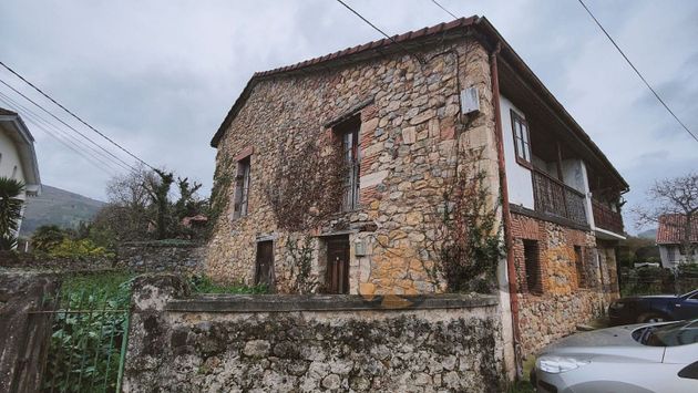 Foto 1 de Casa en venda a Santiurde de Toranzo de 3 habitacions i 172 m²