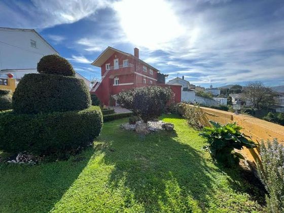 Foto 1 de Casa en venda a Coaña de 6 habitacions amb terrassa i garatge