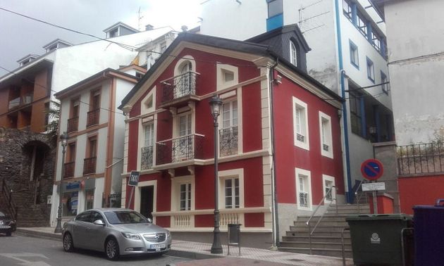 Foto 1 de Casa en venda a Navia de 2 habitacions i 158 m²