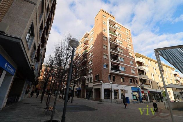 Foto 2 de Pis en venda a calle Caspe de 5 habitacions amb terrassa i balcó