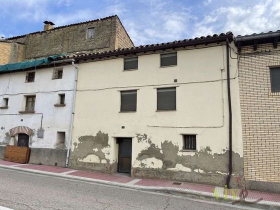 Foto 1 de Casa adosada en venta en calle Joaquín Costa de 3 habitaciones y 141 m²