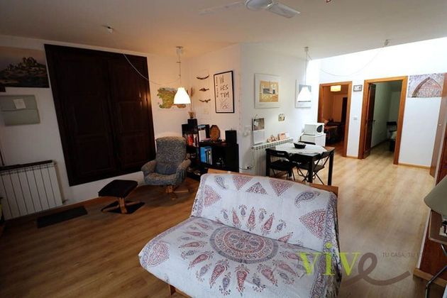 Foto 2 de Piso en venta en Ayerbe de 2 habitaciones con terraza y calefacción