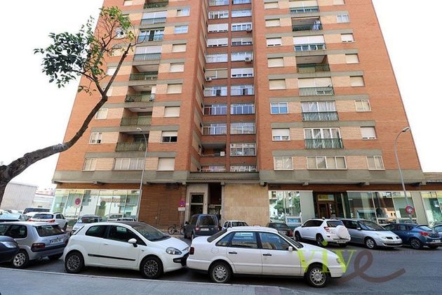 Foto 1 de Pis en lloguer a Santiago de 3 habitacions amb terrassa i calefacció