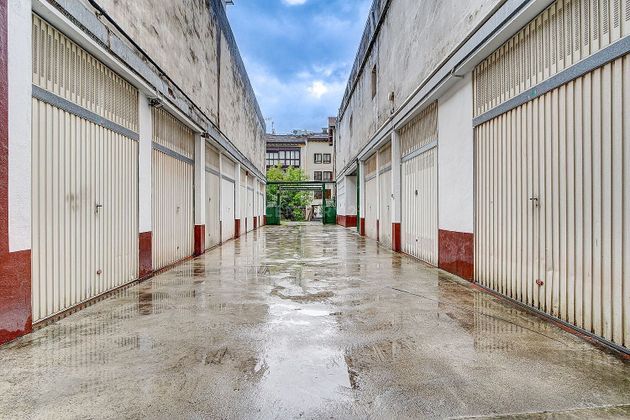 Foto 1 de Garatge en venda a calle Salis Hiribidea de 75 m²