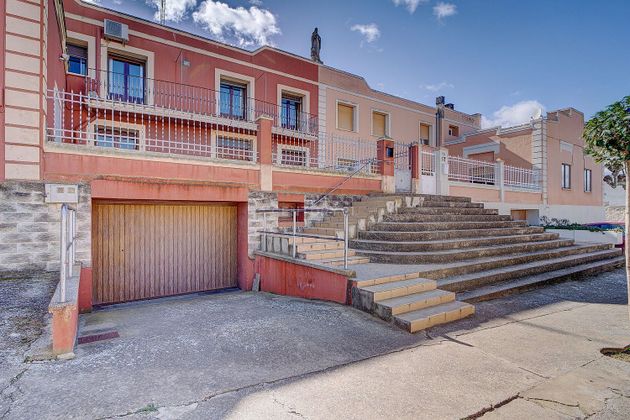 Foto 2 de Casa en venda a calle Mayor de 8 habitacions amb terrassa i garatge