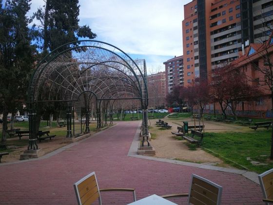 Foto 2 de Alquiler de local en La Bozada – Parque Delicias de 184 m²
