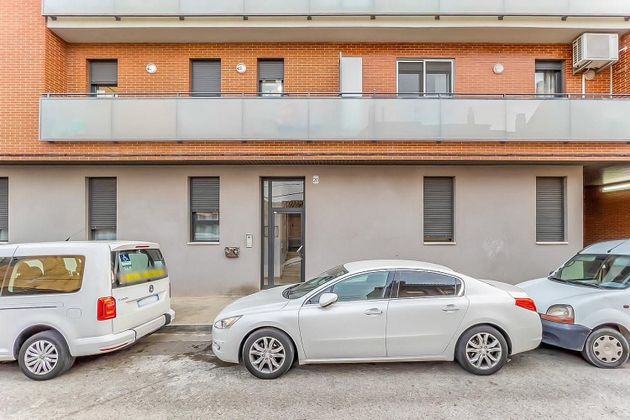 Foto 2 de Venta de piso en Valdefierro de 2 habitaciones con terraza y garaje