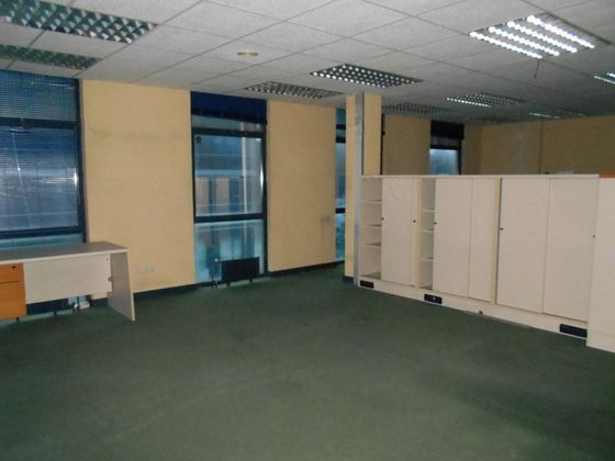 Foto 2 de Oficina en venda a Zona Artaza - Sarriena de 195 m²