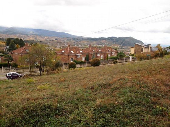 Foto 2 de Venta de terreno en Urbanización Patricia - Campo de 943 m²