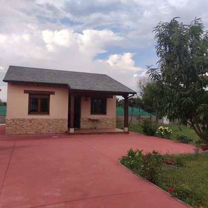 Foto 1 de Casa rural en venda a Camponaraya de 1 habitació amb calefacció