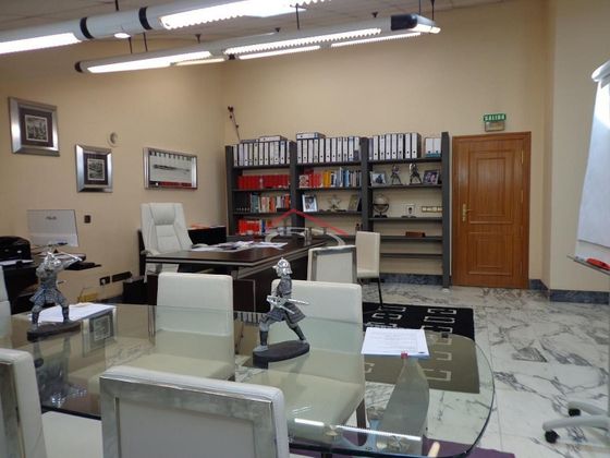 Foto 2 de Oficina en venda a Centro Ciudad amb calefacció