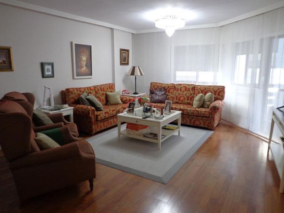 Foto 1 de Pis en venda a Centro Ciudad de 4 habitacions amb terrassa i garatge