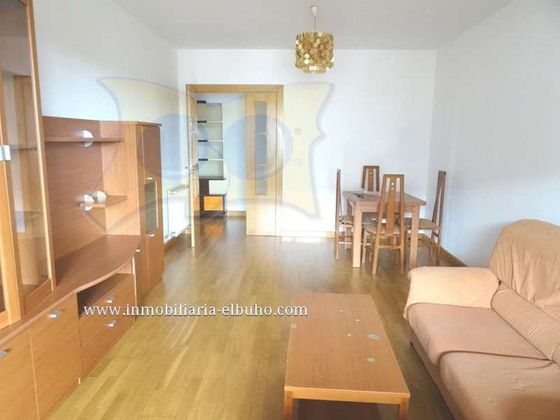 Foto 1 de Pis en venda a Villamayor de 3 habitacions amb garatge i mobles