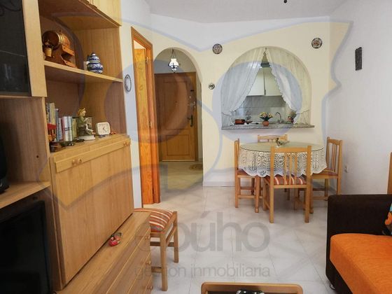 Foto 2 de Piso en venta en  El Acequión - Los Naúfragos de 1 habitación con garaje y balcón