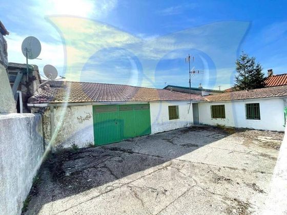 Foto 1 de Casa en venda a Pedrosillo de los Aires de 3 habitacions amb garatge