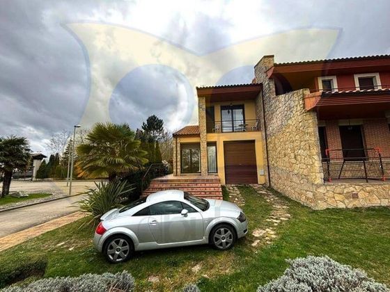 Foto 1 de Casa en venda a San Miguel de Valero de 2 habitacions amb piscina i garatge