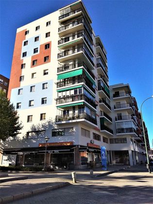 Foto 1 de Pis en venda a avenida Castilla de 2 habitacions amb calefacció i ascensor