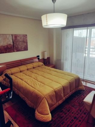 Foto 1 de Dúplex en venda a Riazor - Los Rosales de 3 habitacions amb garatge i balcó