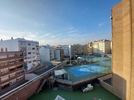 Foto 1 de Venta de piso en calle Residencial Paraíso de 3 habitaciones con jardín y aire acondicionado
