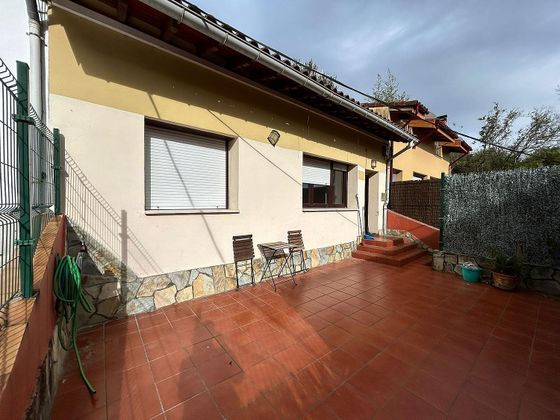 Foto 1 de Chalet en venta en Uretamendi de 3 habitaciones con terraza y calefacción
