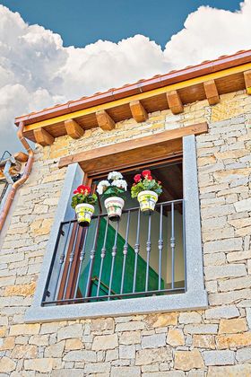 Foto 1 de Casa en venda a Vitigudino de 3 habitacions amb balcó i calefacció