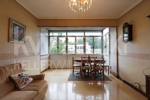 Foto 2 de Piso en venta en Egia de 3 habitaciones con balcón y calefacción
