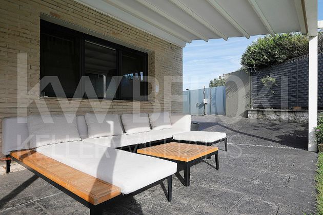 Foto 2 de Casa en venta en Azken Portu - Behobia de 3 habitaciones con terraza y piscina