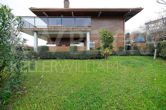 Foto 1 de Casa en venta en Oiartzun de 6 habitaciones con terraza y garaje