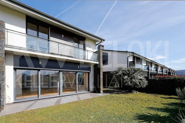 Foto 1 de Casa en venda a Errenteria de 3 habitacions amb terrassa i piscina