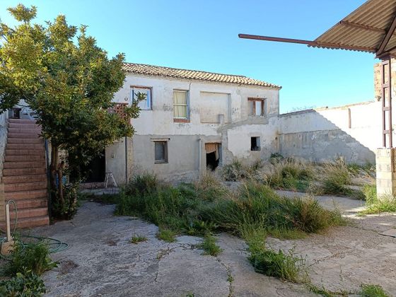 Foto 2 de Casa en venda a Pastriz de 3 habitacions amb terrassa i garatge
