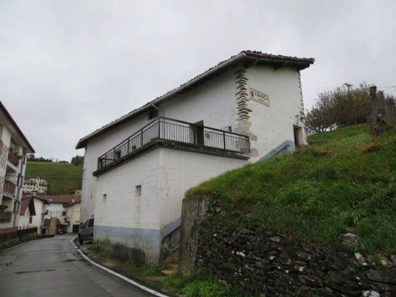 Foto 2 de Casa en venda a Igantzi de 3 habitacions amb terrassa i garatge