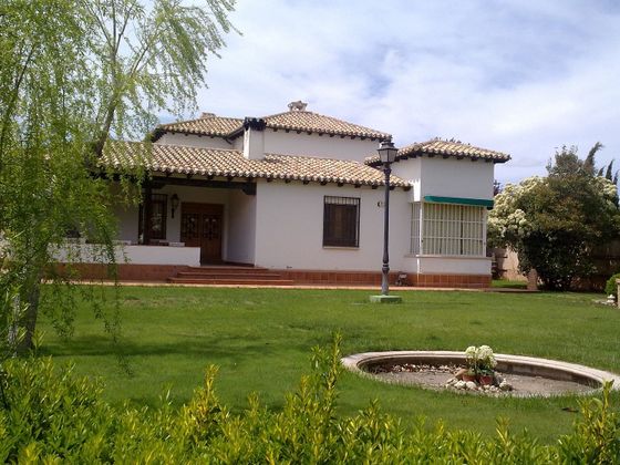 Foto 2 de Venta de chalet en Santa María de 6 habitaciones con terraza y piscina