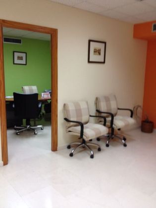 Foto 2 de Oficina en lloguer a Centro - El Pilar de 110 m²