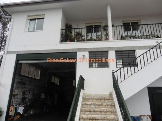 Foto 2 de Xalet en venda a Matamá - Beade - Bembrive - Valádares - Zamáns de 4 habitacions amb terrassa i garatge