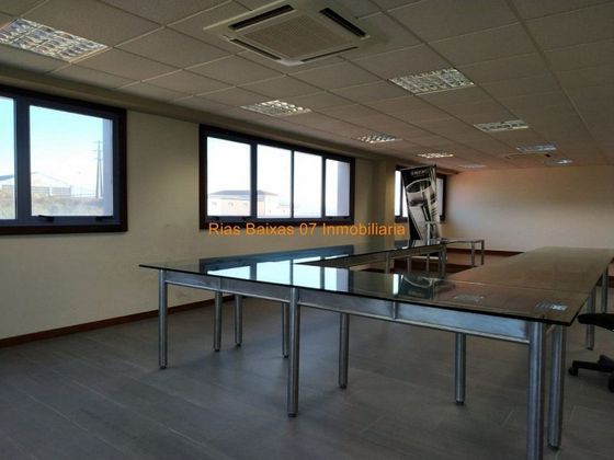 Foto 2 de Alquiler de oficina en Mos con aire acondicionado