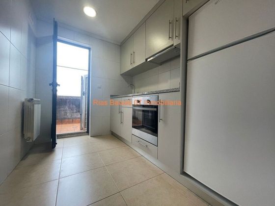 Foto 2 de Pis en venda a Porriño (O) de 2 habitacions amb terrassa i garatge