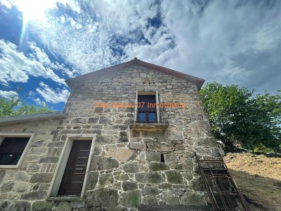 Foto 1 de Casa rural en venda a Fornelos de Montes de 3 habitacions amb terrassa i jardí