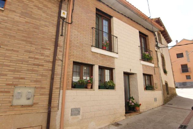 Foto 1 de Casa en venda a calle La Isuela de 2 habitacions amb calefacció
