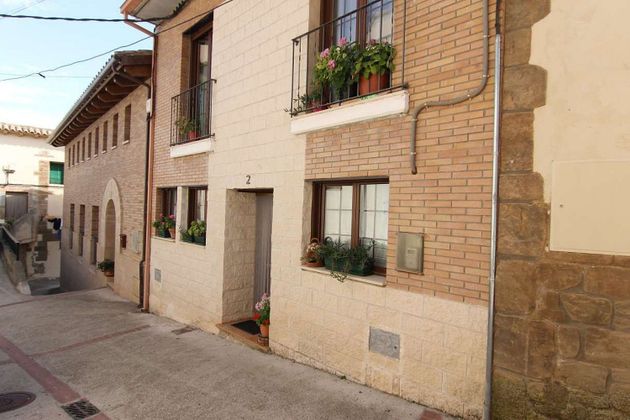 Foto 2 de Casa en venda a calle La Isuela de 2 habitacions amb calefacció