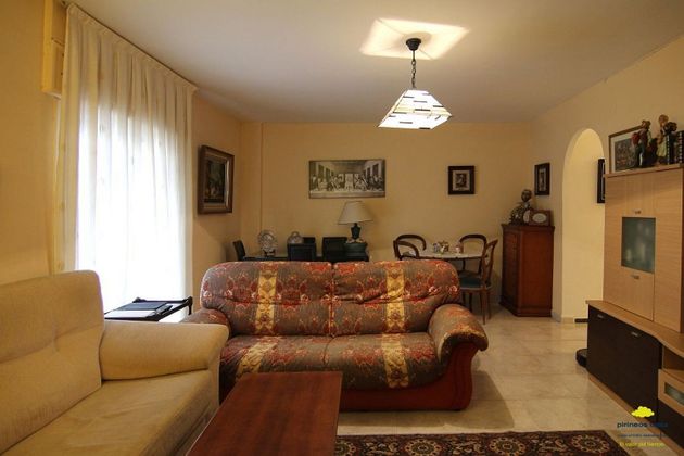 Foto 2 de Pis en venda a Santiago de 4 habitacions amb terrassa i calefacció