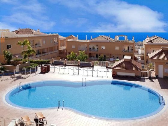 Foto 2 de Pis en venda a Costa Adeje de 2 habitacions amb terrassa i piscina