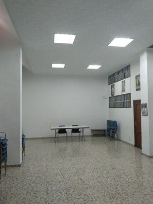 Foto 2 de Alquiler de local en calle De San Antonio María Claret de 300 m²