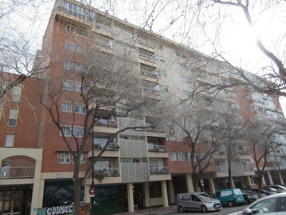 Foto 1 de Pis en venda a Salvador Allende de 4 habitacions amb terrassa i garatge