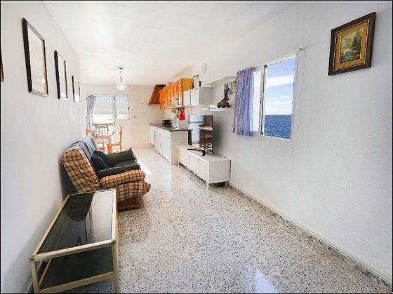 Foto 2 de Piso en venta en Güímar de 2 habitaciones con balcón