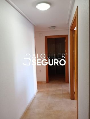 Foto 2 de Piso en alquiler en Torre-Pacheco ciudad de 3 habitaciones con garaje y muebles