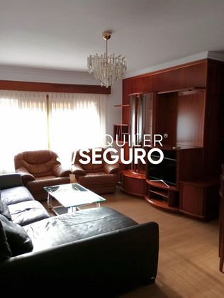 Foto 2 de Piso en alquiler en Arenales - Lugo - Avenida Marítima de 2 habitaciones con garaje y muebles