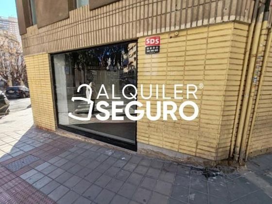 Foto 2 de Local en lloguer a Ensanche - Diputación de 115 m²